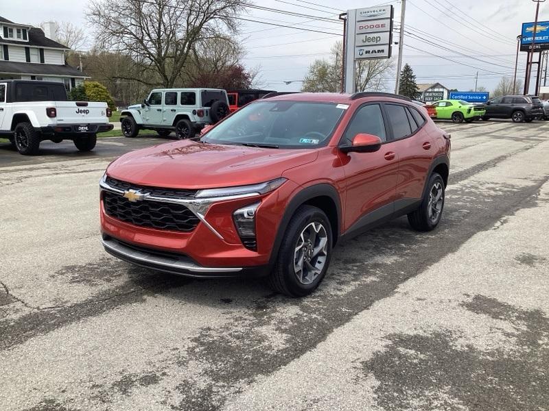 new 2024 Chevrolet Trax car, priced at $24,700