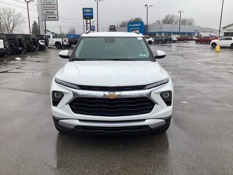 new 2025 Chevrolet TrailBlazer car, priced at $29,357