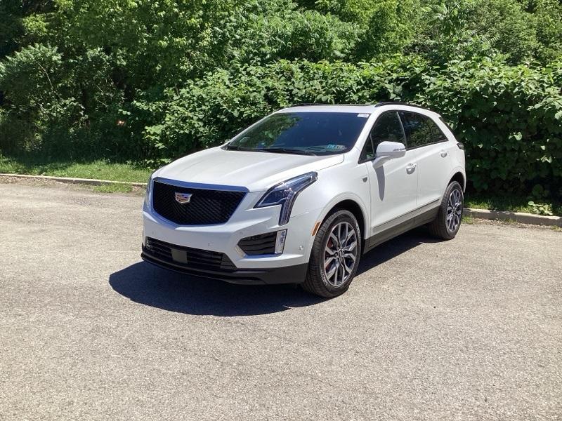 new 2024 Cadillac XT5 car, priced at $58,500