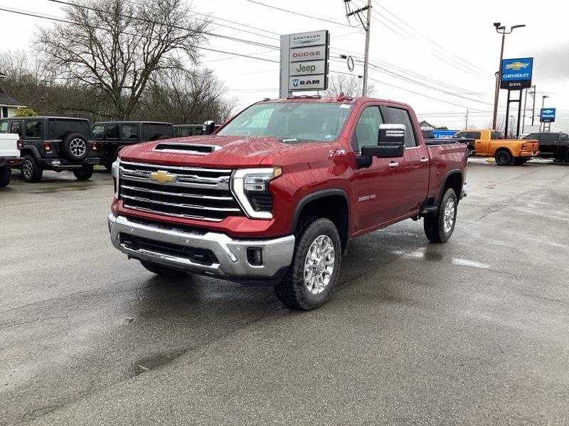 new 2025 Chevrolet Silverado 3500 car, priced at $69,057