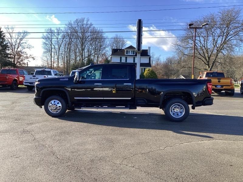 new 2025 Chevrolet Silverado 3500 car, priced at $85,609