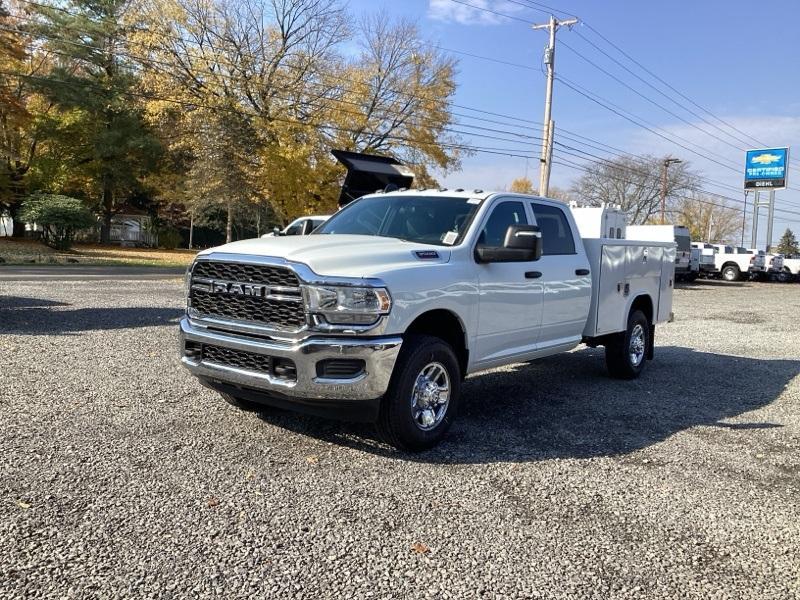 new 2024 Ram 3500 car, priced at $71,313