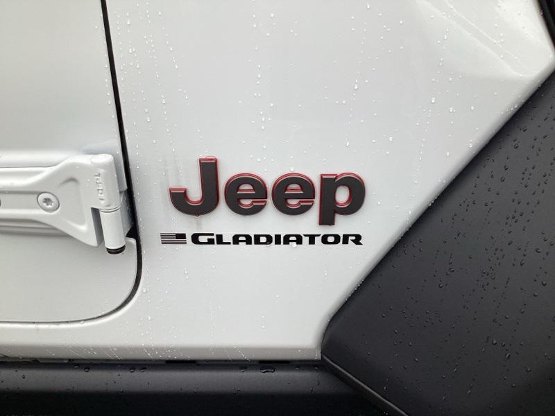 new 2024 Jeep Gladiator car, priced at $55,543