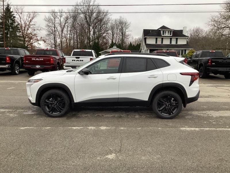 new 2025 Chevrolet Trax car, priced at $25,089