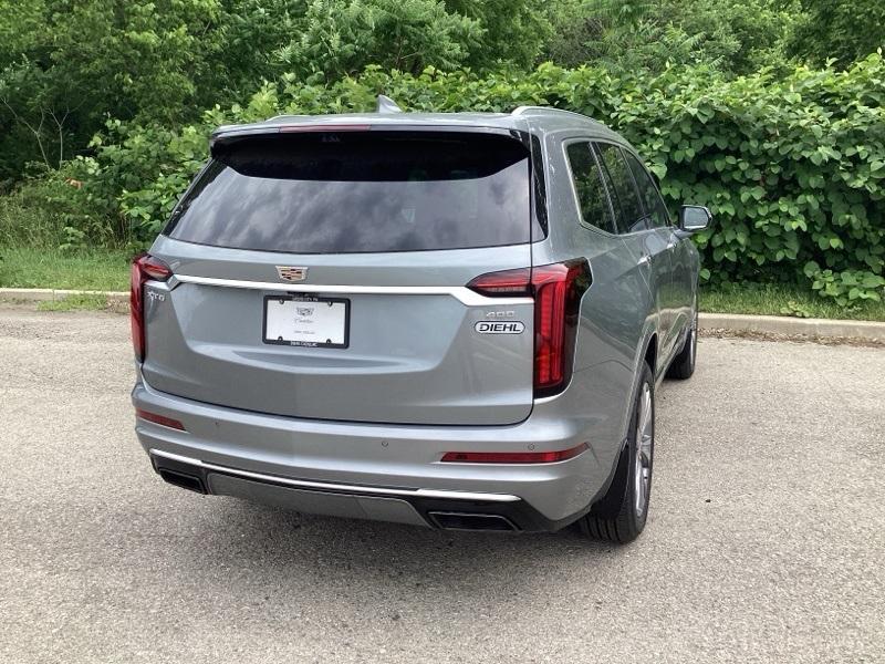 new 2024 Cadillac XT6 car, priced at $55,554