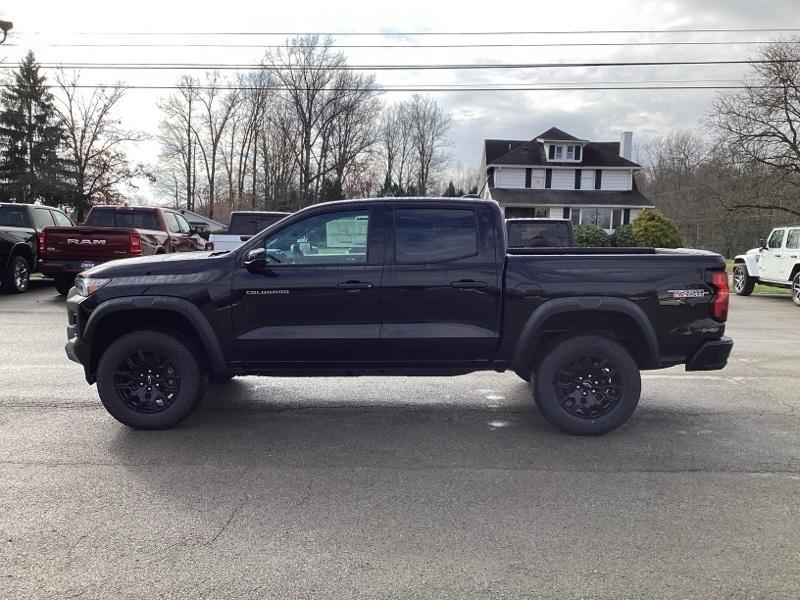 new 2024 Chevrolet Colorado car, priced at $39,800