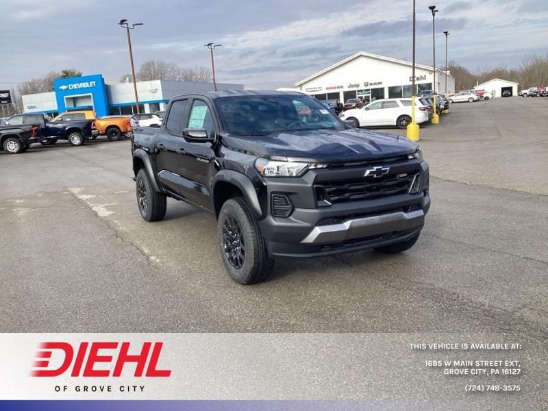 new 2024 Chevrolet Colorado car, priced at $39,800