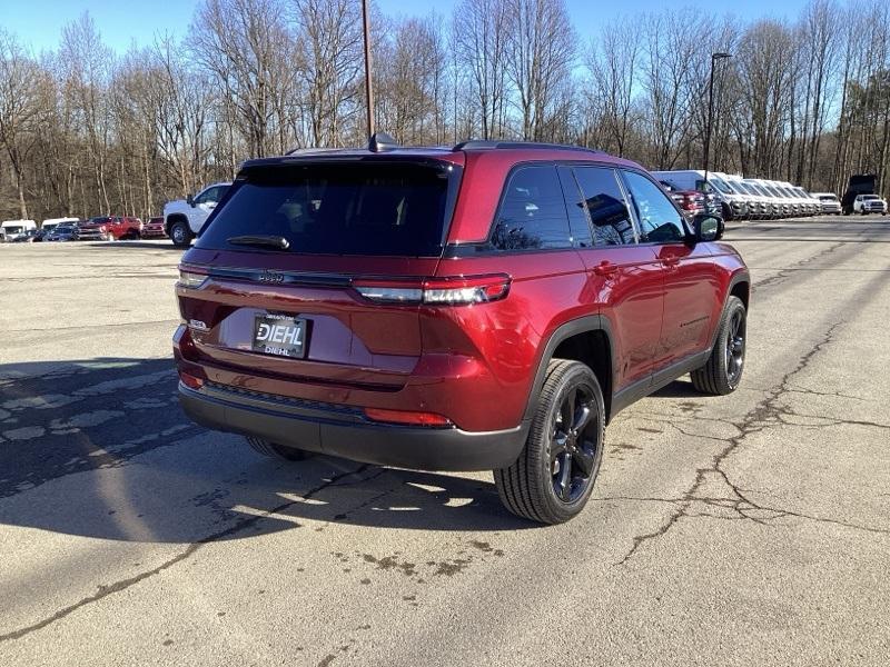 new 2025 Jeep Grand Cherokee car, priced at $41,176