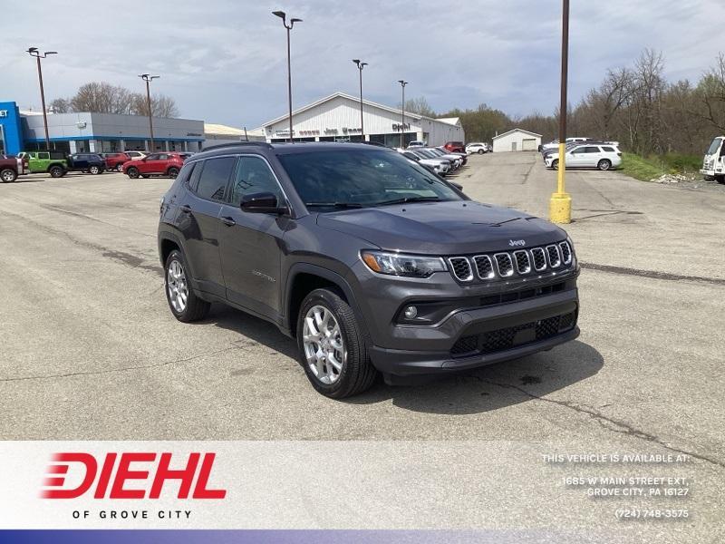 new 2024 Jeep Compass car, priced at $31,400