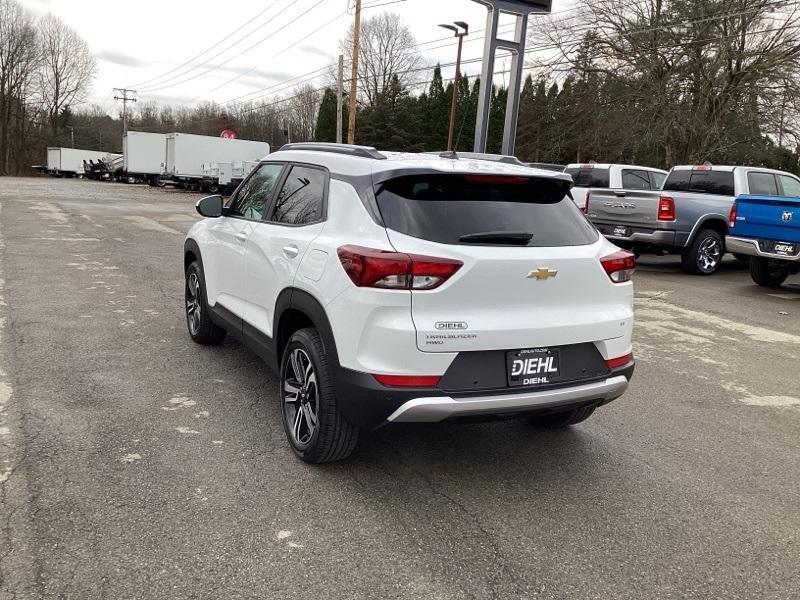 new 2025 Chevrolet TrailBlazer car, priced at $29,284