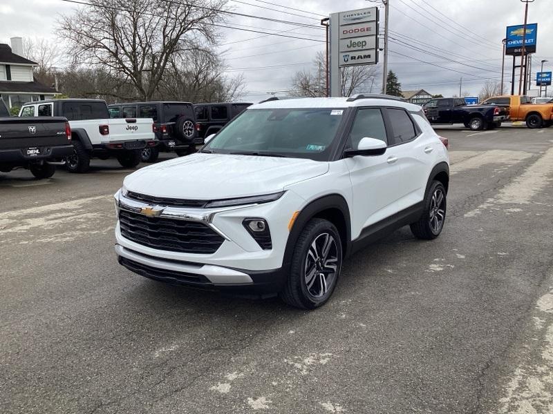 new 2025 Chevrolet TrailBlazer car, priced at $29,284