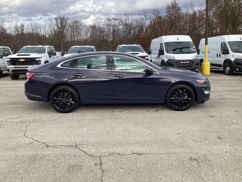 new 2025 Chevrolet Malibu car, priced at $29,601