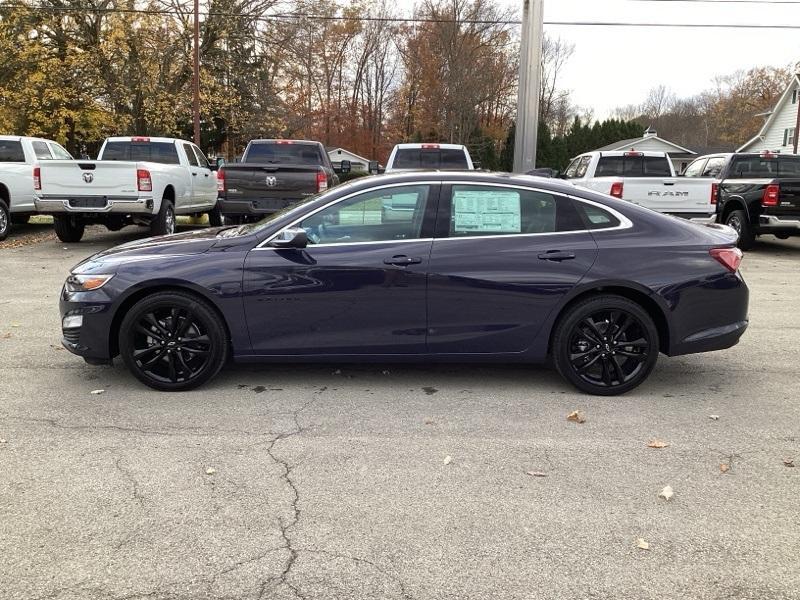 new 2025 Chevrolet Malibu car, priced at $29,601