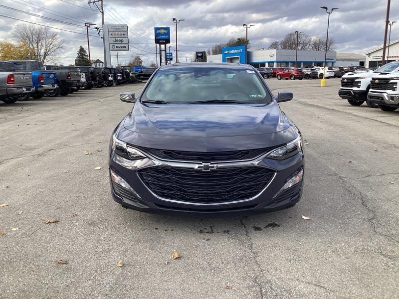 new 2025 Chevrolet Malibu car, priced at $29,601