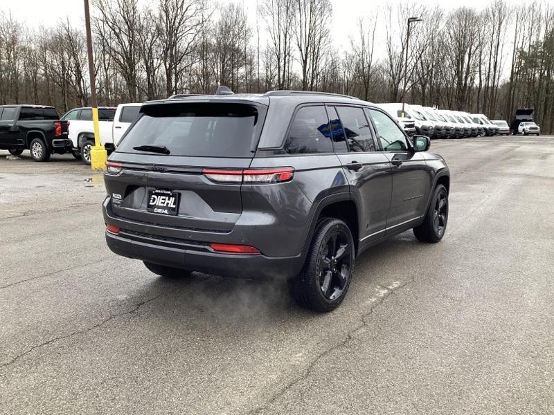 new 2024 Jeep Grand Cherokee car, priced at $40,389