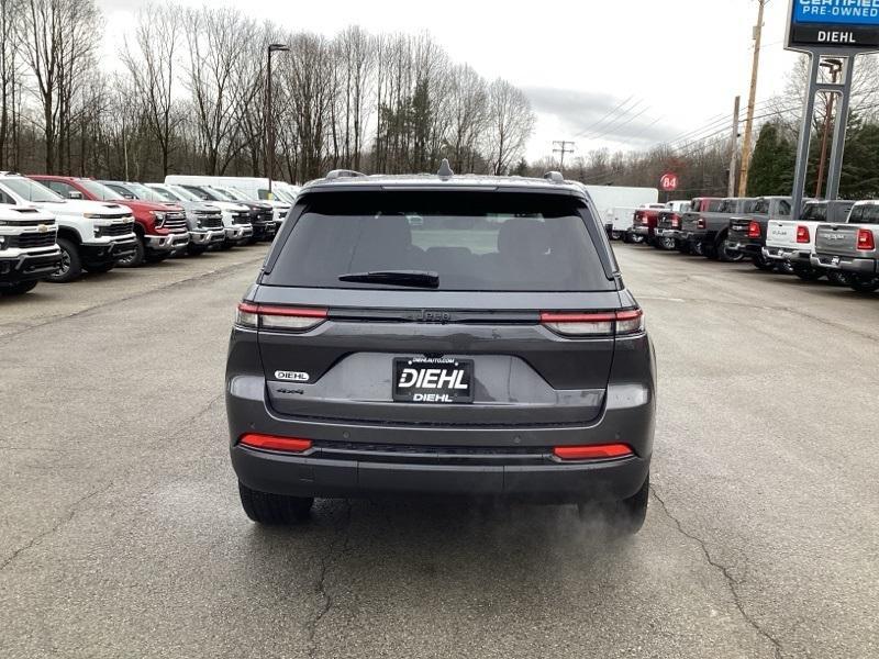 new 2024 Jeep Grand Cherokee car, priced at $40,389