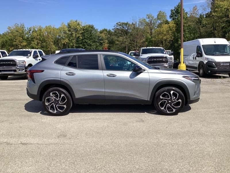 new 2025 Chevrolet Trax car, priced at $26,085