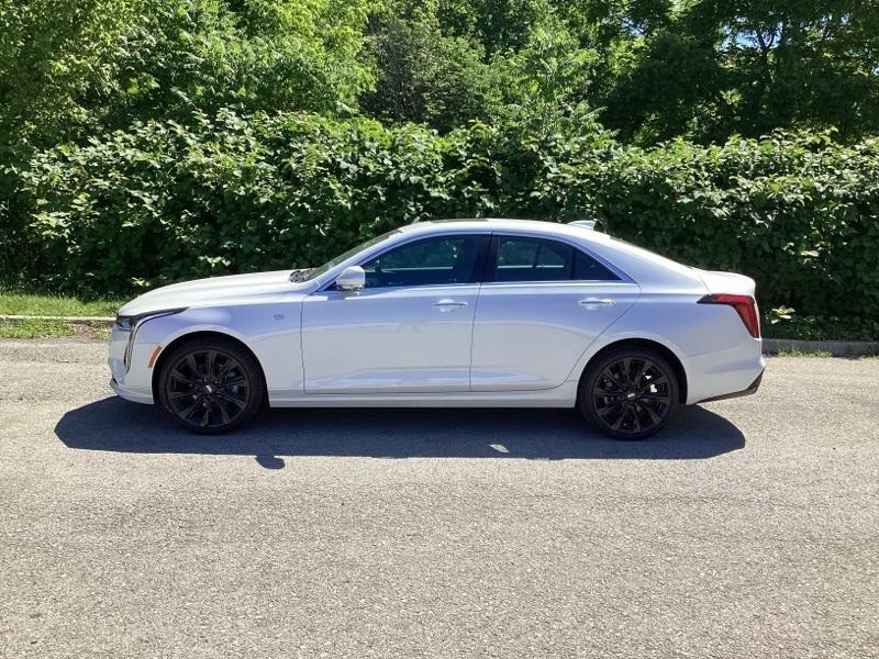 new 2024 Cadillac CT4 car, priced at $40,500