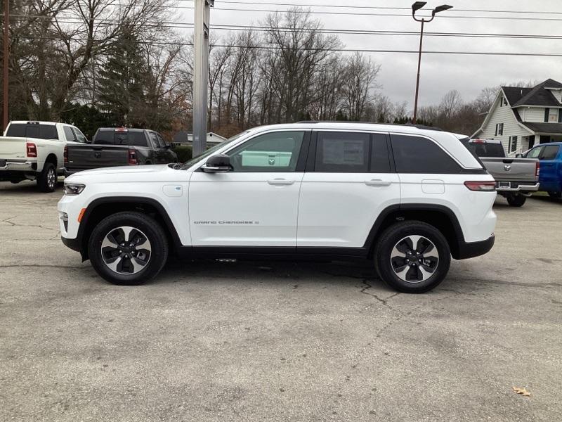 new 2024 Jeep Grand Cherokee 4xe car, priced at $41,444