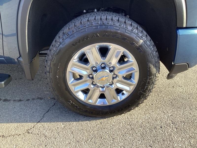 new 2025 Chevrolet Silverado 3500 car, priced at $73,485