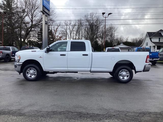 new 2024 Ram 3500 car, priced at $61,402