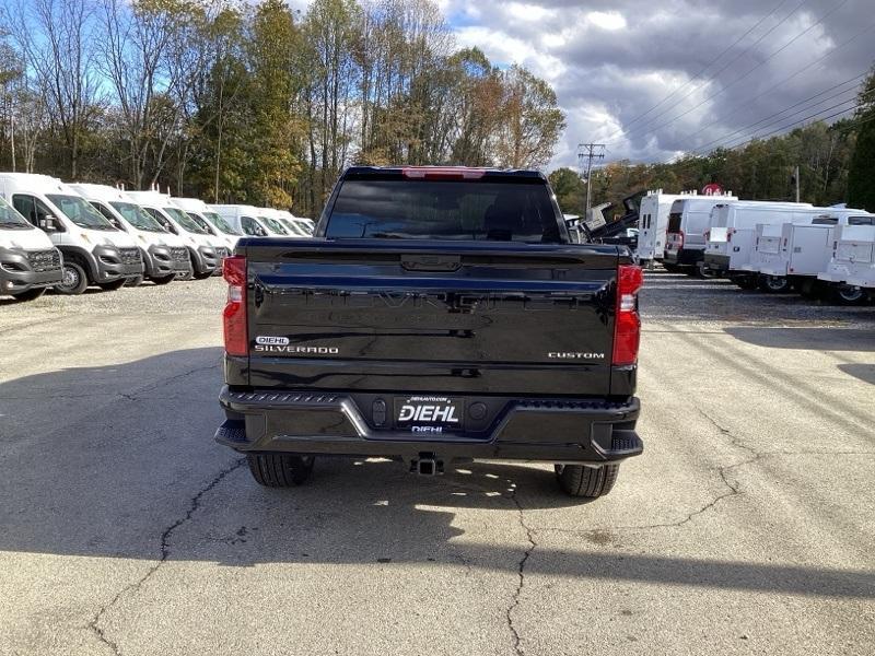 new 2025 Chevrolet Silverado 1500 car, priced at $44,545