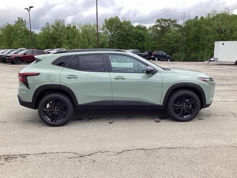 new 2025 Chevrolet Trax car, priced at $26,690