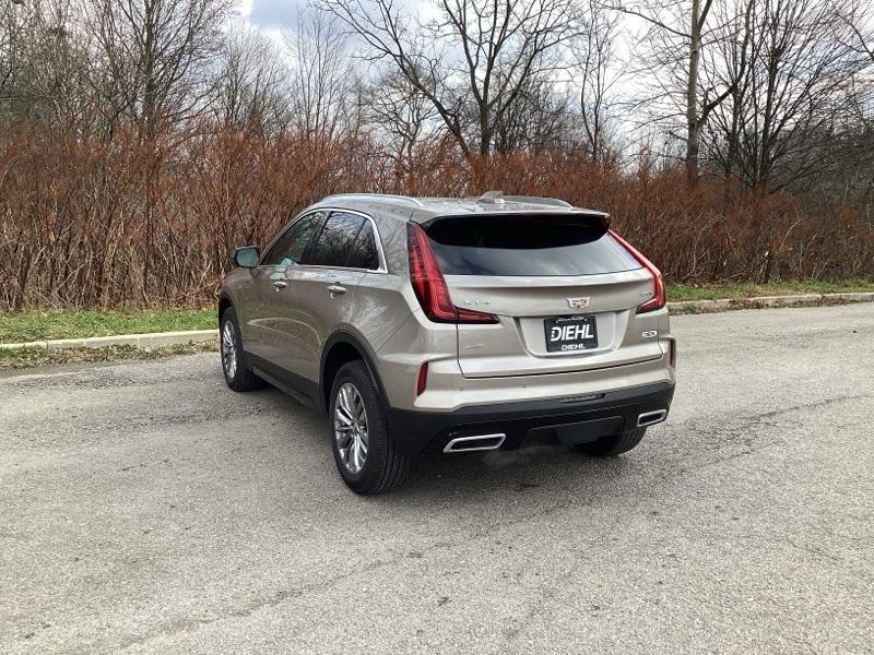 new 2025 Cadillac XT4 car, priced at $47,140