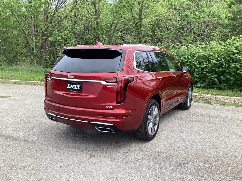 new 2025 Cadillac XT6 car, priced at $72,215