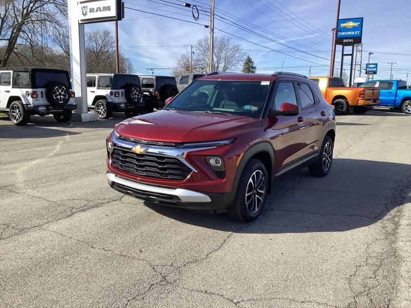 new 2025 Chevrolet TrailBlazer car, priced at $29,580