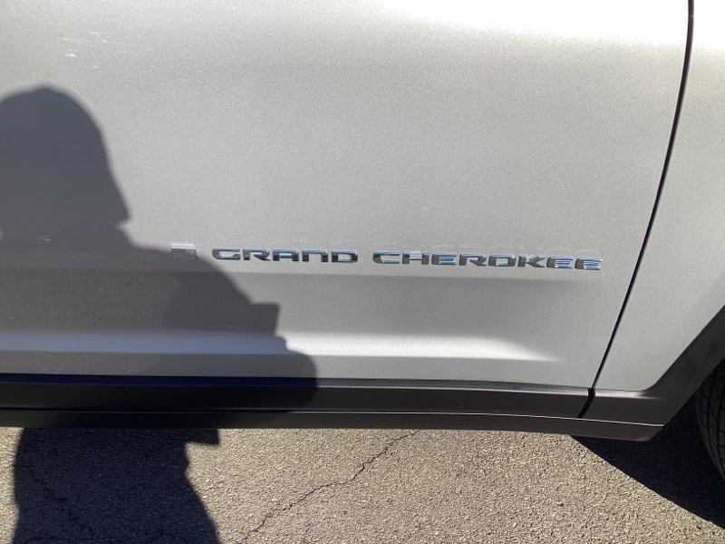 new 2024 Jeep Grand Cherokee 4xe car, priced at $42,500