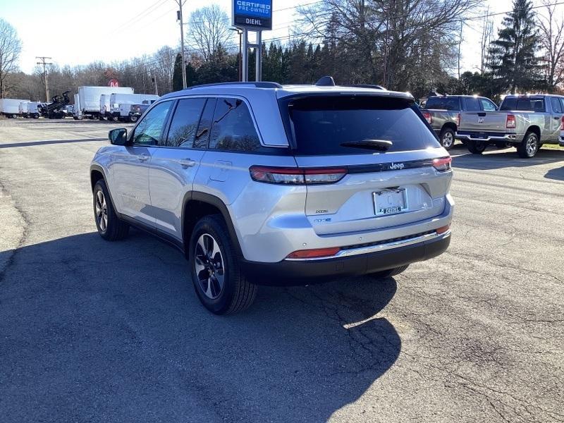 new 2024 Jeep Grand Cherokee 4xe car, priced at $42,500