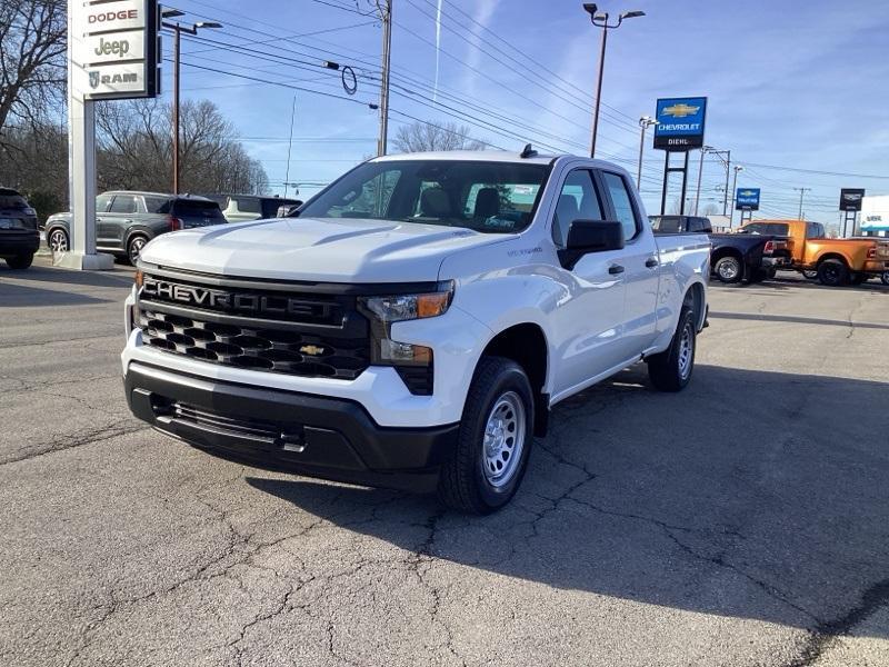 new 2025 Chevrolet Silverado 1500 car, priced at $40,705