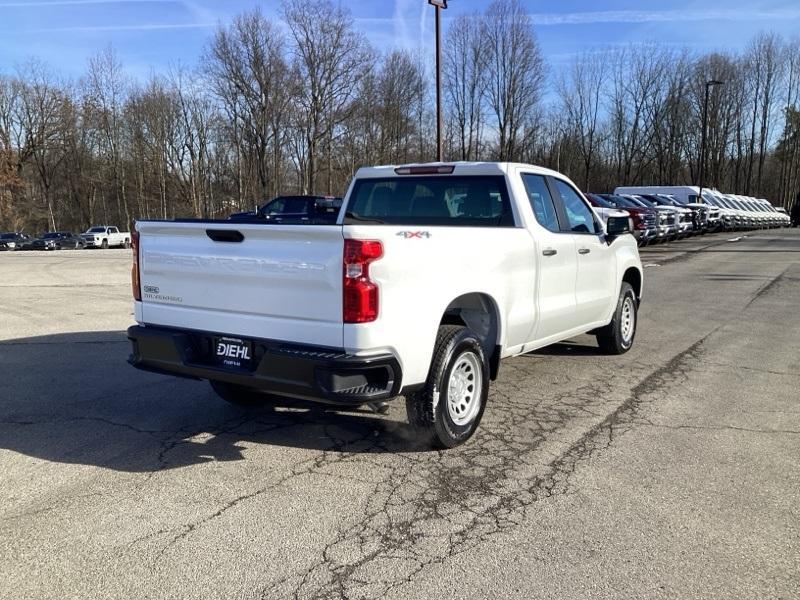 new 2025 Chevrolet Silverado 1500 car, priced at $40,705