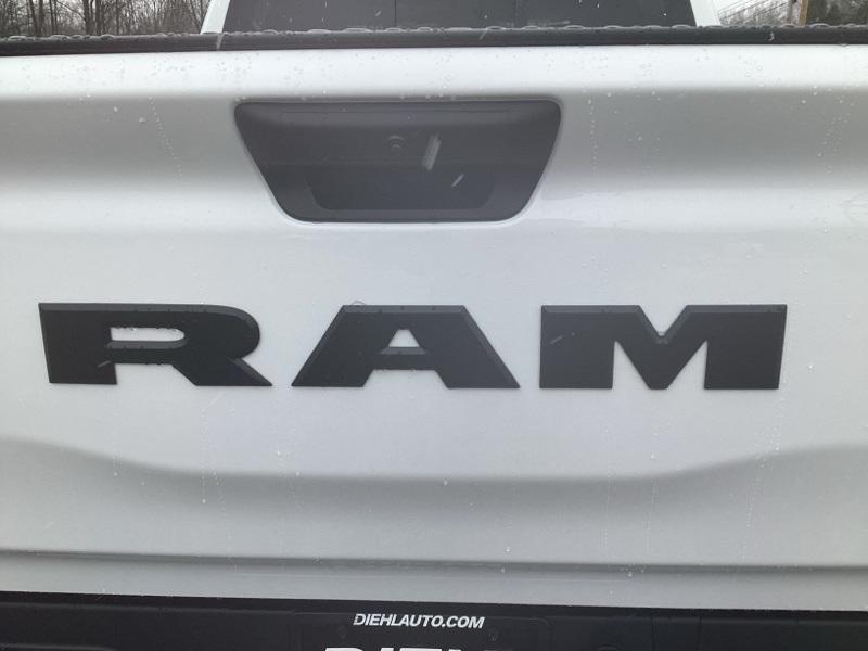 new 2025 Ram 1500 car, priced at $42,164