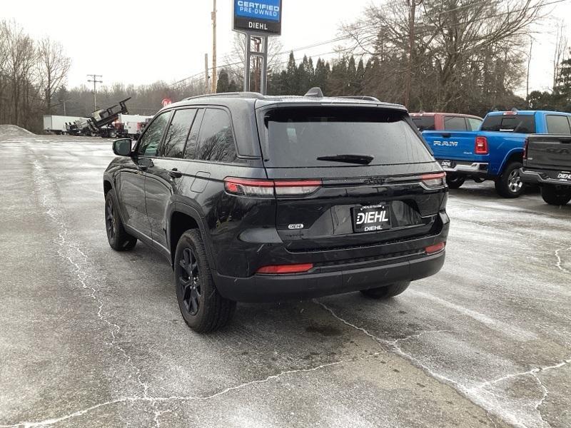 new 2025 Jeep Grand Cherokee car, priced at $40,481