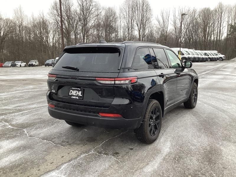 new 2025 Jeep Grand Cherokee car, priced at $40,481