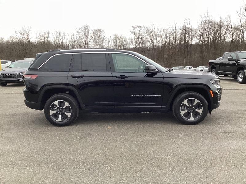 new 2024 Jeep Grand Cherokee 4xe car, priced at $42,876