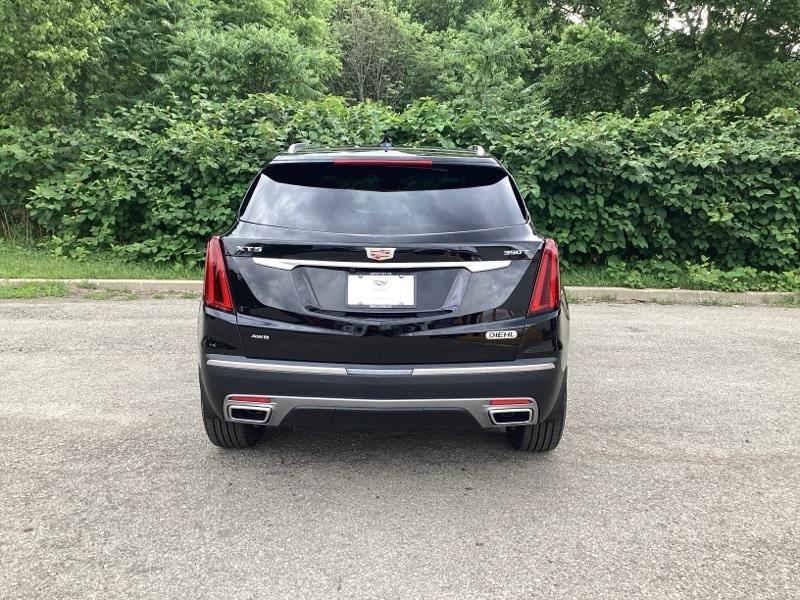 new 2024 Cadillac XT5 car, priced at $50,837