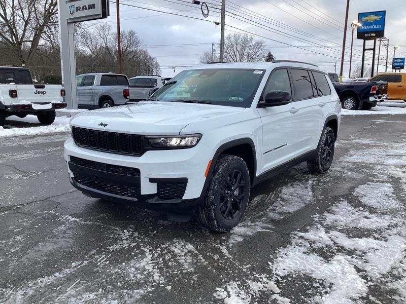 new 2025 Jeep Grand Cherokee L car, priced at $44,579