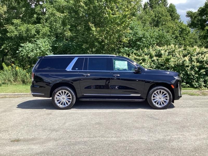 new 2024 Cadillac Escalade ESV car, priced at $93,647