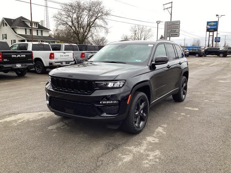 new 2025 Jeep Grand Cherokee car, priced at $47,535