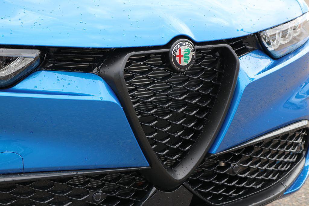 new 2025 Alfa Romeo Tonale car, priced at $40,625