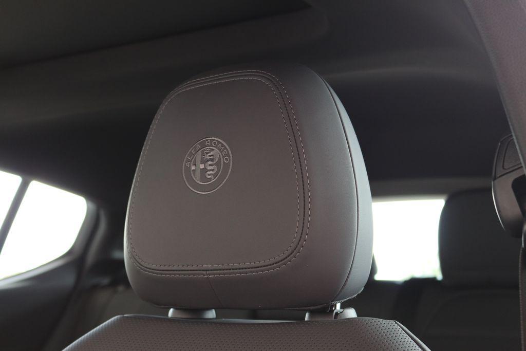 new 2025 Alfa Romeo Tonale car, priced at $40,625