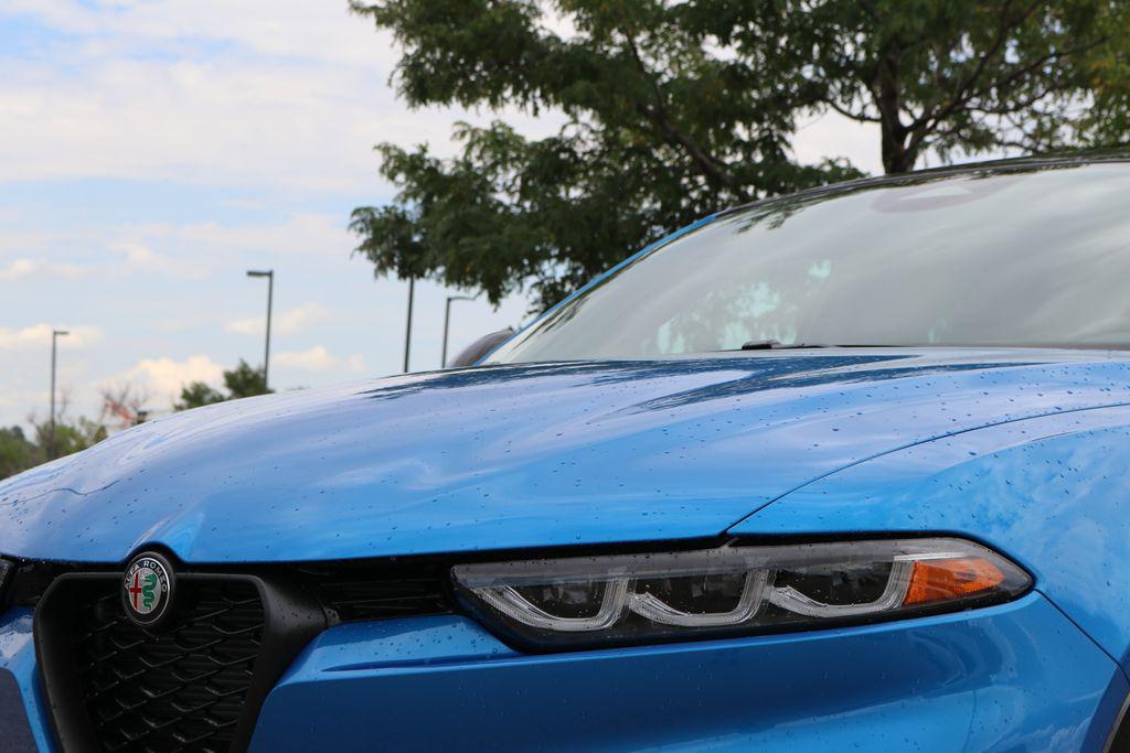 new 2025 Alfa Romeo Tonale car, priced at $40,625