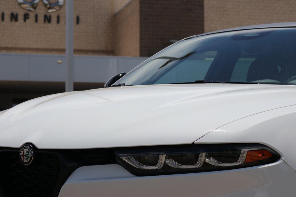 new 2025 Alfa Romeo Tonale car, priced at $49,430