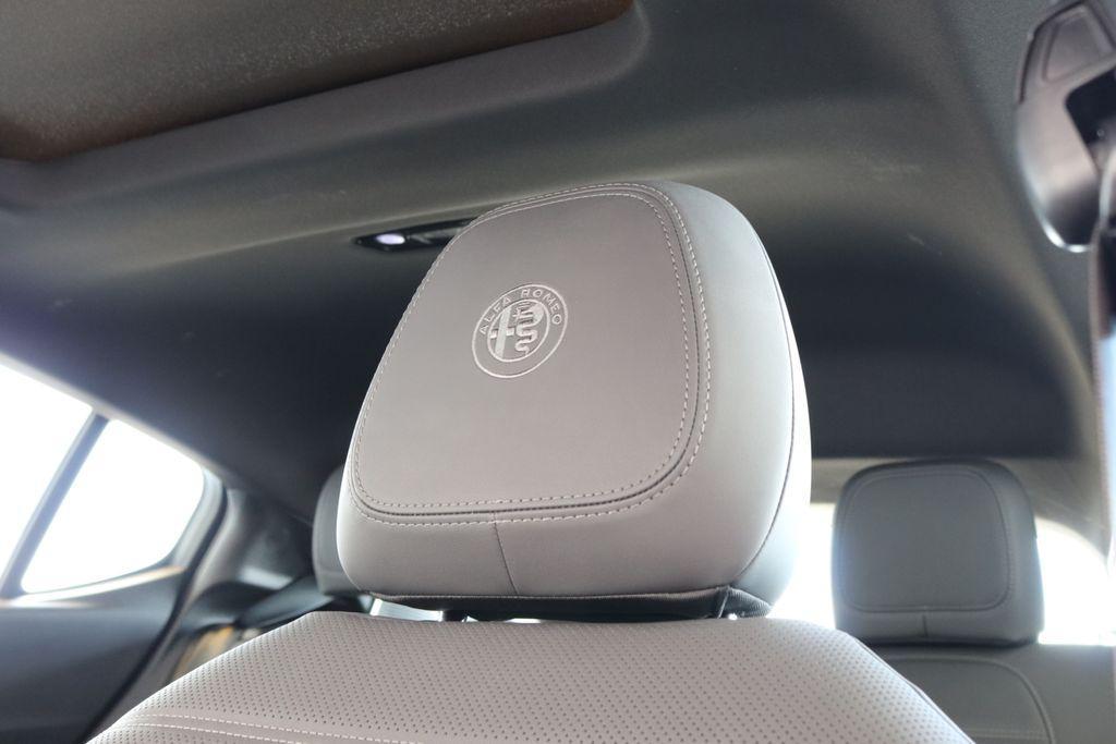 new 2025 Alfa Romeo Tonale car, priced at $49,430