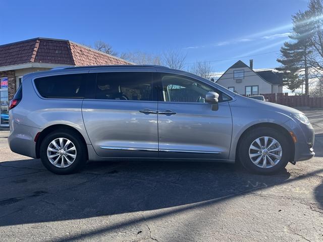 used 2019 Chrysler Pacifica car, priced at $16,490