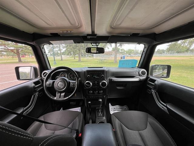 used 2015 Jeep Wrangler Unlimited car, priced at $24,490