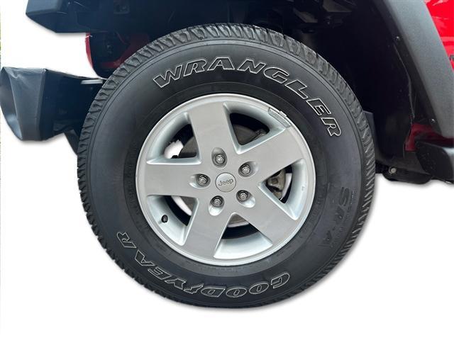 used 2014 Jeep Wrangler Unlimited car, priced at $15,990